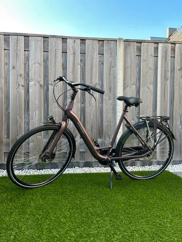 “Nieuw” Batavus Dames Fiets 7 Versnellingen 57 inch A Merk beschikbaar voor biedingen