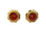 Vintage gouden oorstekers met carneool. D 10 mm