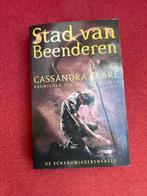 Stad van Beenderen - Cassandra Clare, Boeken, Cassandra Clare, Nieuw, Ophalen of Verzenden, Nederland