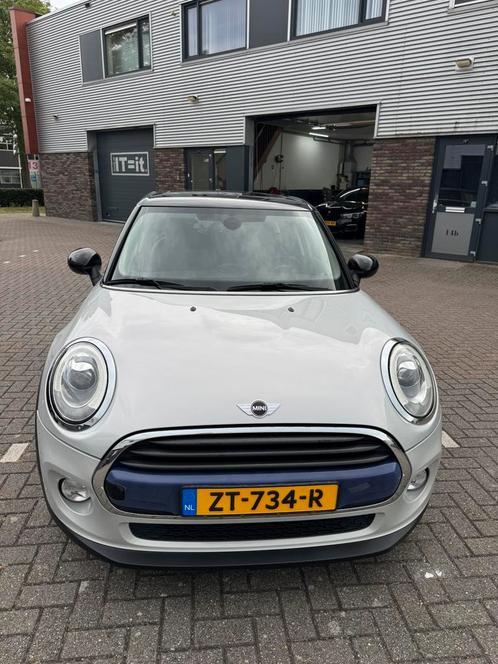 MINI Cooper 1.5 (f55) | Wit/Zilver | 136PK | 5-deurs, Auto's, Mini, Particulier, Cooper, ABS, Airbags, Airconditioning, Alarm