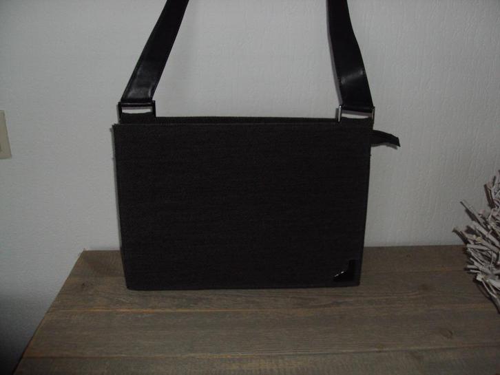 Hele mooie damestas zwart/grijs *NERI* CALEXIS KIJKDUIN, Sieraden, Tassen en Uiterlijk, Tassen | Damestassen, Zo goed als nieuw