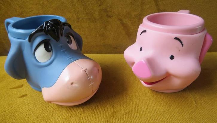 Applause Mugs Winnie de Poeh: 2 bekers (Iejoor & Knorretje), Verzamelen, Overige Verzamelen, Zo goed als nieuw, Ophalen of Verzenden