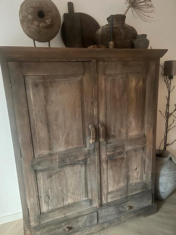Landelijke Kast - oud hout Aura Peeperkorn-stijl, Huis en Inrichting, Kasten | Buffetkasten, Gebruikt, 150 tot 200 cm, 100 tot 150 cm