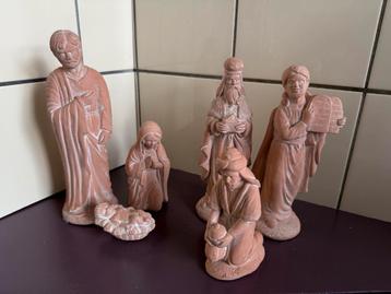 Kerststal keramiek. Maria jozef jezus drie heilige beschikbaar voor biedingen