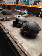 2x helm, Ophalen, Gebruikt