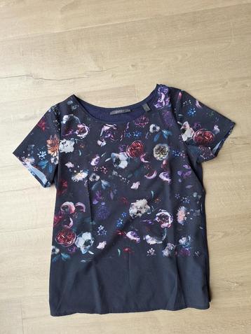 Esprit top maat S donkerblauw met bloemenpatroon beschikbaar voor biedingen