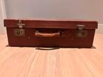 Vintage leren koffer - Vooroorlogs familie erfstuk, Gebruikt, Slot, Leer, 35 tot 45 cm