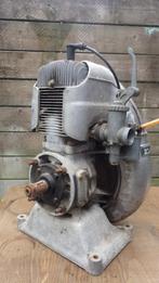 *JLO motorblok 372 cc* Ijzeren hond ? Vintage, Antiek en Kunst, Ophalen