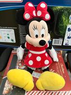 Minnie Mouse knuffel ( Disneyland Parijs ), Verzamelen, Disney, Ophalen of Verzenden, Mickey Mouse, Zo goed als nieuw, Knuffel