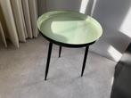 Tafeltje. Metaal. 5 €, 50 tot 100 cm, Ophalen of Verzenden, Zo goed als nieuw, Metaal