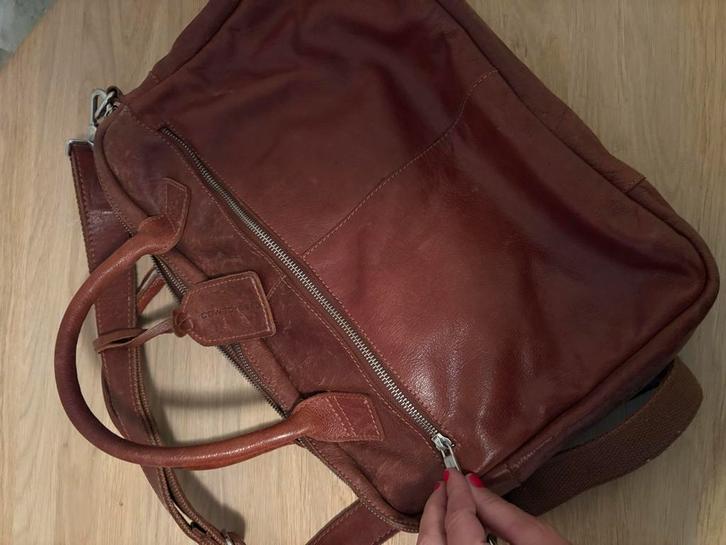 Cowboysbag Leren Laptoptas - Rits Defect, Computers en Software, Laptoptassen, Gebruikt, Ophalen of Verzenden