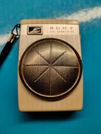Vintage Ivoor witte Sony TR - 620 transistor radio, Ophalen of Verzenden