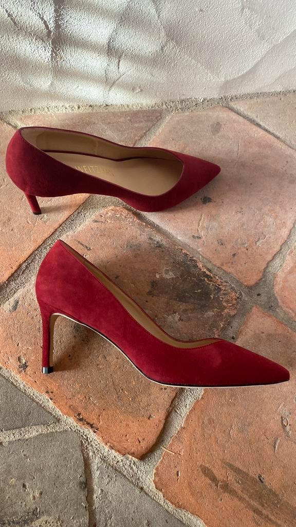 Stuart Weitzman pumps 39 rood cerise, Kleding | Dames, Schoenen, Nieuw, Pumps, Rood, Verzenden