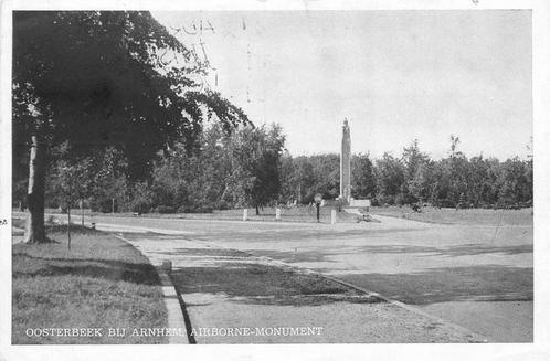 (387-081-023) Oosterbeek Airborne Monument, Verzamelen, Ansichtkaarten | Nederland, Gelderland, Verzenden