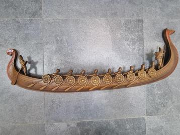 Vikingschip viking noorman man cave beschikbaar voor biedingen