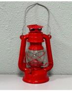 Antieke antiek rood rode stormlamp olielantaarn olielamp, Ophalen of Verzenden