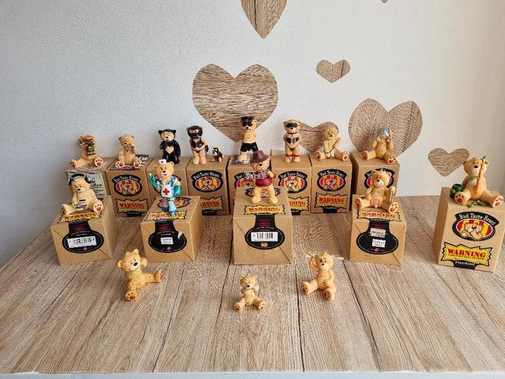 Vintage Verzameling van 16 Bad Taste Bears - Peter Underhill, Verzamelen, Beren en Cherished Teddies, Gebruikt, Beeldje, Overige merken