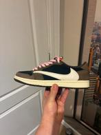 Jordan 1 mocha low travis scott, Bruin, Ophalen of Verzenden, Jordan x Travis Scott, Sneakers of Gympen