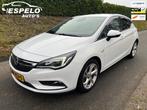 Opel Astra 1.4 Innovation, 143.138 Km met NAP en onderhoudsb, Gebruikt, 4 cilinders, 150 pk, Wit