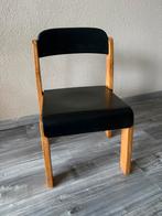 Houten kleuterstoel, Kinderen en Baby's, Kinderkamer | Tafels en Stoelen, Ophalen, Zo goed als nieuw, Stoel(en)