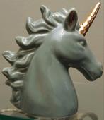 Beeldje unicorn eenhoorn paard porselein, Ophalen of Verzenden, Zo goed als nieuw, Dier