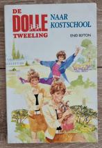 Enid Blyton - De Dolle tweeling naar kostschool, Boeken, Ophalen of Verzenden, Gelezen, Enid Blyton