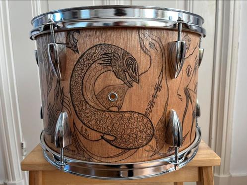 Customized Vintage Drum, Kunstobject & Bruikbaar Instrument, Muziek en Instrumenten, Percussie, Gebruikt, Trommel, Ophalen