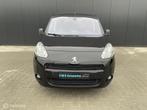 Peugeot Partner 1.6 VTi /MARGE/AIRCO /2XSCHUIFDEUR, Auto's, Bestelauto's, Voorwielaandrijving, Gebruikt, 4 cilinders, Zwart