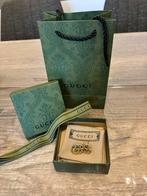 Gucci Oorbellen met GG Logo - Nieuwstaat, Sieraden, Tassen en Uiterlijk, Oorbellen, Ophalen of Verzenden, Nieuw, Goud, Overige materialen