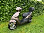 Piaggio Fly - Goudkleur, Slechts 463 km Zo goed als nieuw, Ophalen, Zo goed als nieuw, 1 versnellingen, 50 cc