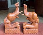 Twee boekensteunen olifant teakhout, Ophalen of Verzenden