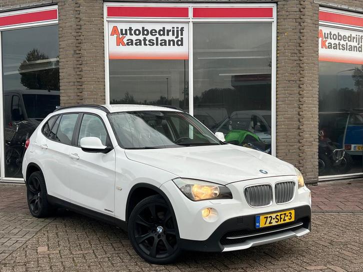 BMW X1 SDrive18d - Cruise - 6 Bak - Airco, Auto's, BMW, Bedrijf, Te koop, X1, ABS, Airbags, Airconditioning, Boordcomputer, Centrale vergrendeling