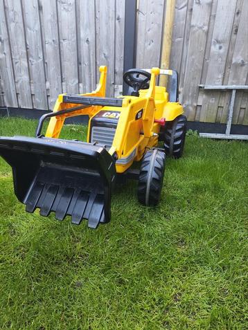 Rolly Toys CAT Tractor met Graafarm + Kiepwagen beschikbaar voor biedingen