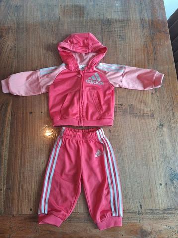 Adidas set beschikbaar voor biedingen
