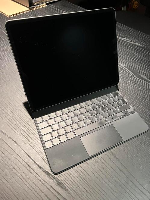ZGAN! iPad Pro 12,9” 256gb met Apple magic keyboard, Computers en Software, Apple iPads, Zo goed als nieuw, Apple iPad Pro, Wi-Fi