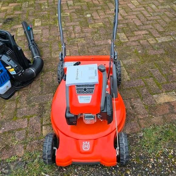 Husqvarna LC353V Benzine Grasmaaier - 1 seizoen Gebruikt, Tuin en Terras, Grasmaaiers, Gebruikt, Benzine-grasmaaier, 50 cm of meer