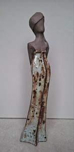 Slanke abstracte keramiek beeld dame, Ophalen of Verzenden