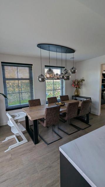 Industriële eettafel – massief hout 230 cm beschikbaar voor biedingen