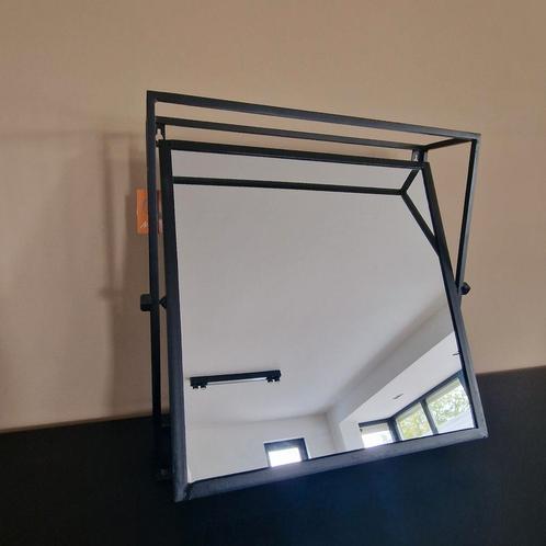 Hoogendam interiors by Mooss Spiegel Zwart 30% korting, Huis en Inrichting, Woonaccessoires | Spiegels, Nieuw, 50 tot 75 cm, Minder dan 100 cm