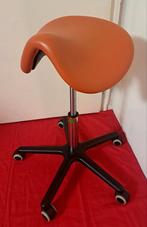 PINO Luxe Zadelstoel Rolkruk
Kwaliteitsproduct gemaakt in, Huis en Inrichting, Krukjes, Ophalen of Verzenden, Zo goed als nieuw