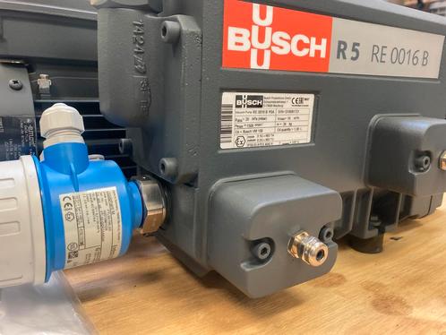 NEW! BUSCH R5 RE0016B ATEX Vacuumpomp + Liquifant+druksensor, Zakelijke goederen, Machines en Bouw | Pompen en Compressoren, Ophalen