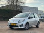 Renault Twingo 1.2-16V Night & Day, Auto's, Renault, Twingo, Gebruikt, 4 cilinders, 4 stoelen