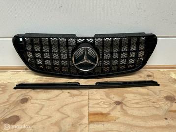 Grille Panamericana Mercedes Vito w447 ('14-'20) beschikbaar voor biedingen