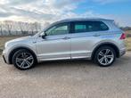 VW Tiguan 1.4 TSI DSG 2x R-Line | ACC | PANO | FULL OPTIONS, Auto's, Zwart, 4 cilinders, 150 pk, Leder