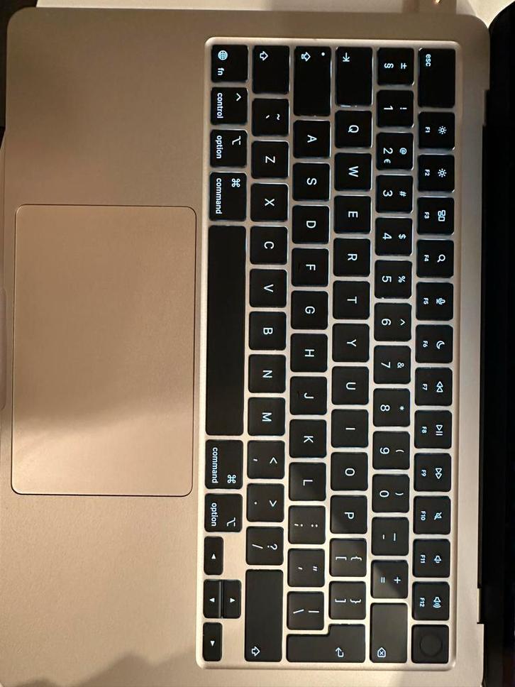 MacBook Air 13-inch M4 - 16GB RAM - 256GB SSD - Zo goed als, Computers en Software, Apple Macbooks, Zo goed als nieuw, MacBook Air