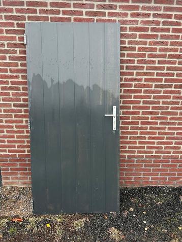 Buitendeur met beslag - 92.5x196 cm beschikbaar voor biedingen