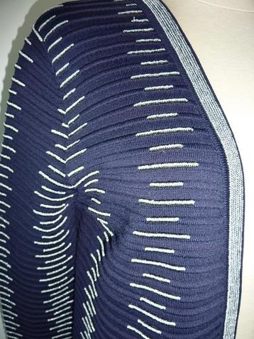 NIKKIE donkerblauw vest maat 38/M beschikbaar voor biedingen