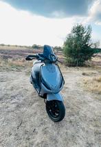 Piaggio zip 50cc 4t iget 2020, Fietsen en Brommers, Scooters | Piaggio, Ophalen, Maximaal 45 km/u, Zip, Zo goed als nieuw