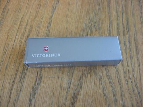 Victorinox zakmes alox type 0.8000.26 ongebruikt in doosje, Caravans en Kamperen, Kampeergereedschap, Zo goed als nieuw, Ophalen of Verzenden