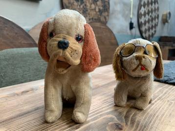 Antiek Speelgoed Hondje beschikbaar voor biedingen